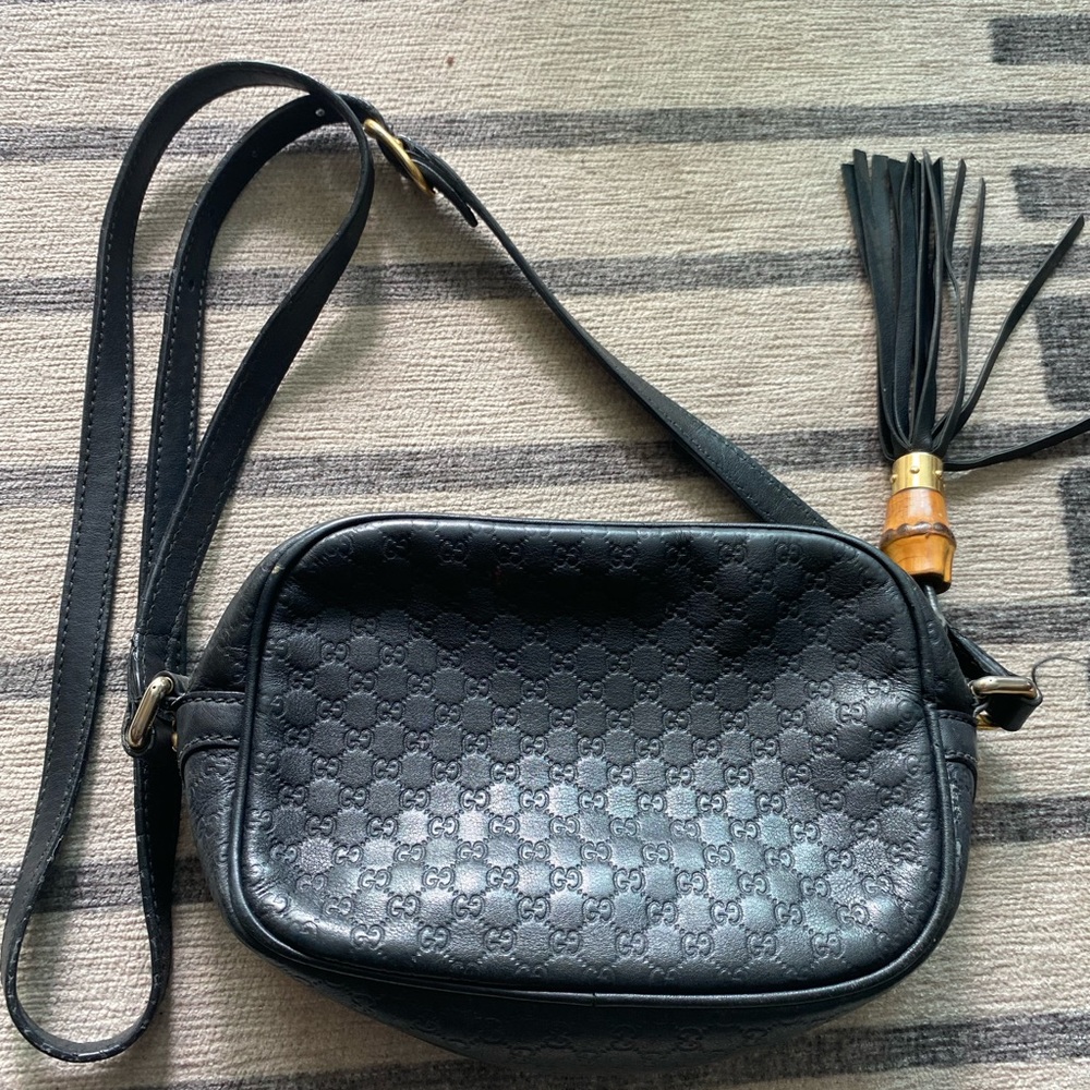 Authentic Gucci Crossbody, camera bag